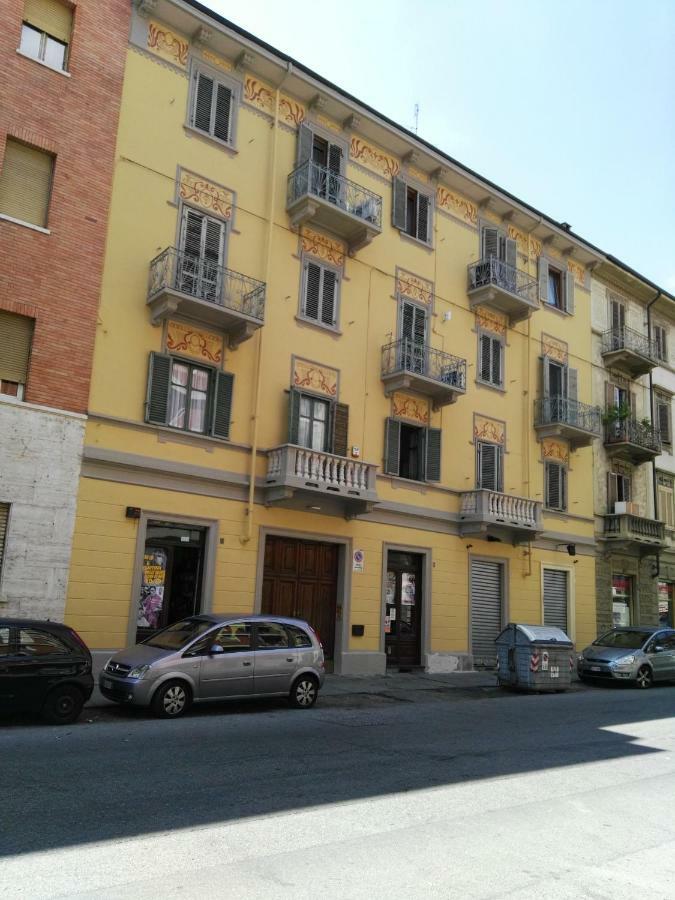 Apartamento Via Palestrina - Corso Vercelli Turín Exterior foto